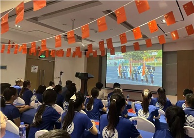 湘聯(lián)電纜集體觀看九三閱兵，汲取奮進力量！